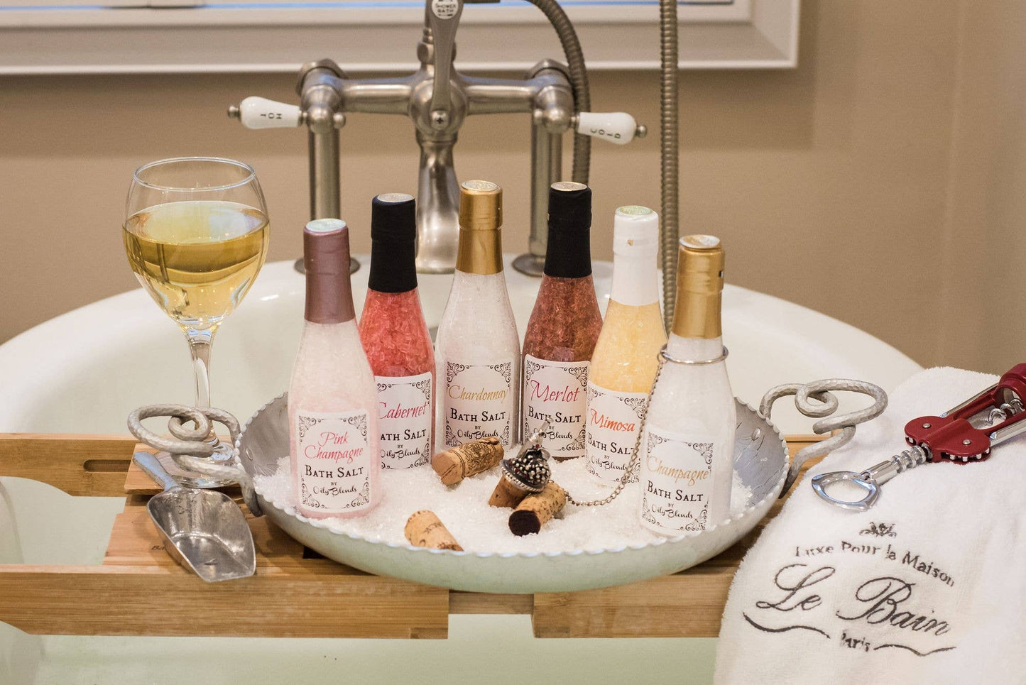 10oz Wine Scented Bath Salts