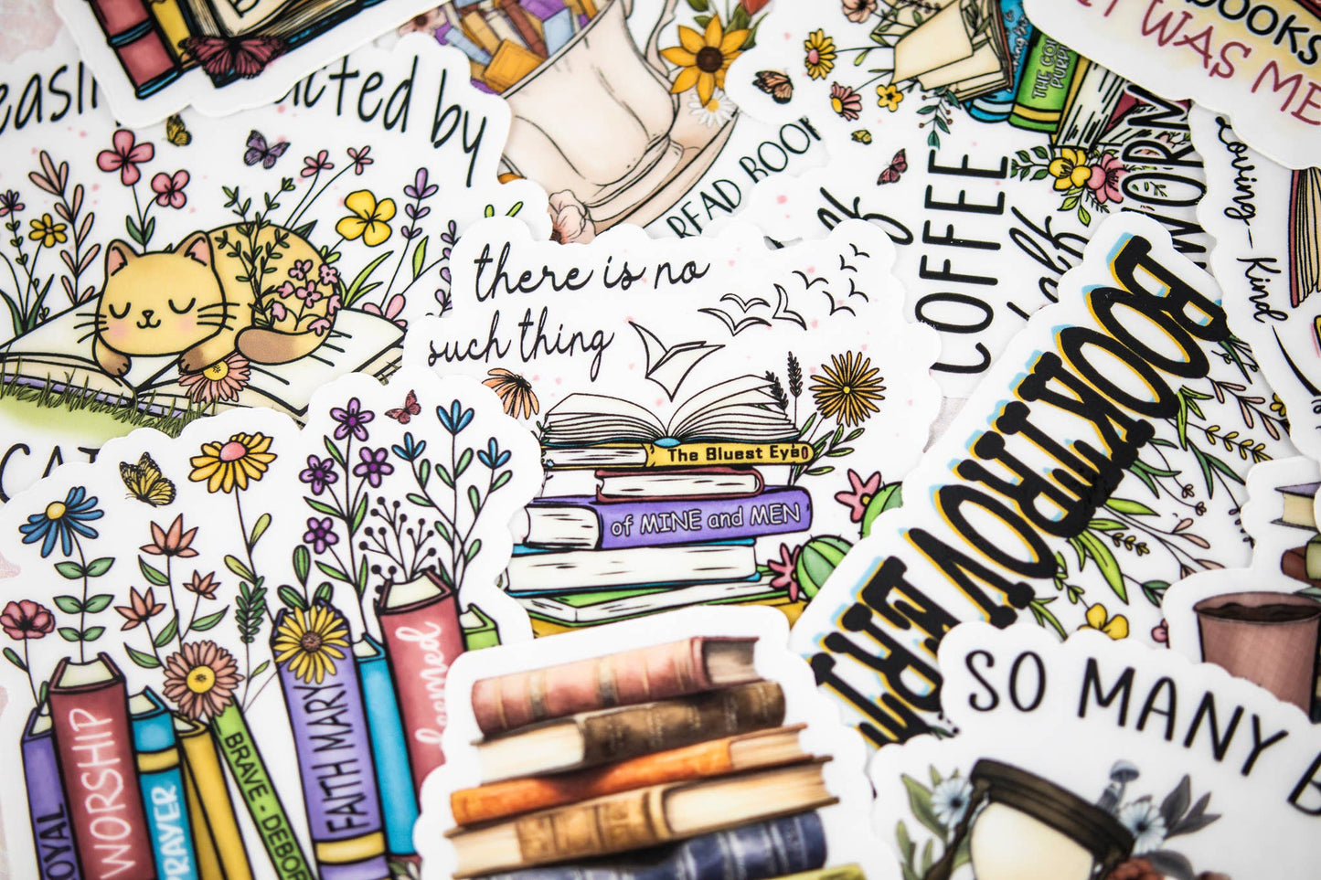 Savannah and James Co - I'd Rather Be Reading, Floral Books, Vinyl Sticker, 3x3 in.