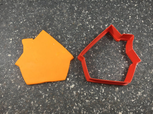 Gingerbread House Cookie Cutter: 3