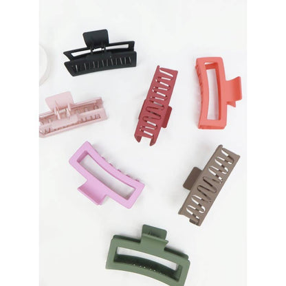 Matte Jumbo Cut Out Rectangle Hair Claw