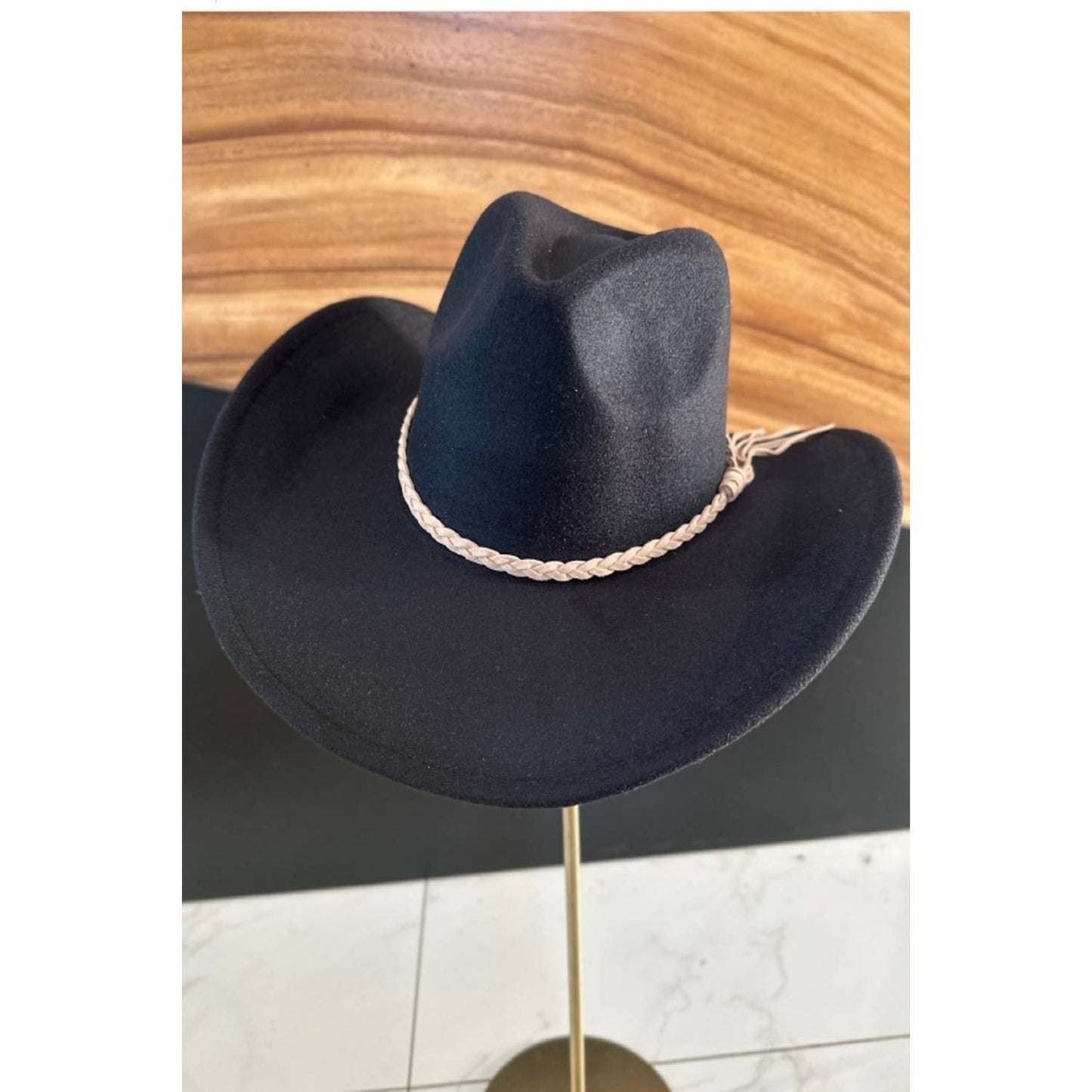 VEGAN FELT COWBOY HAT with Suede Belt: TAUPE / ONE SIZE
