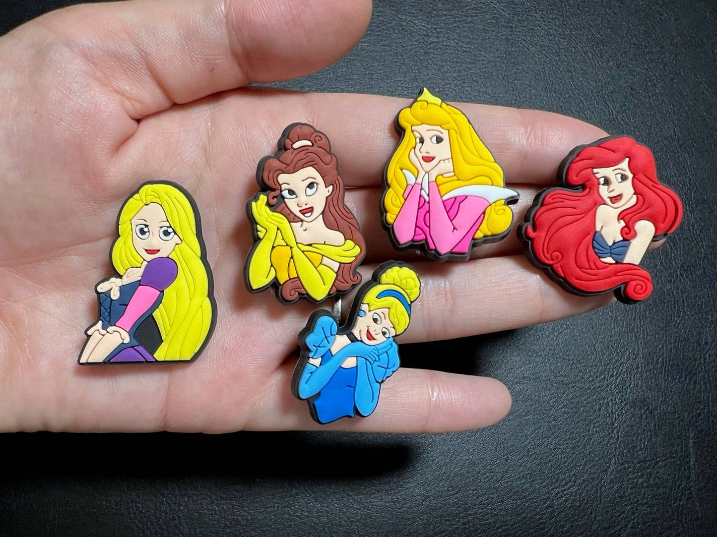 JuliesDecal - Princesses and Brave Girls shoe charms: #A4 Jasmine