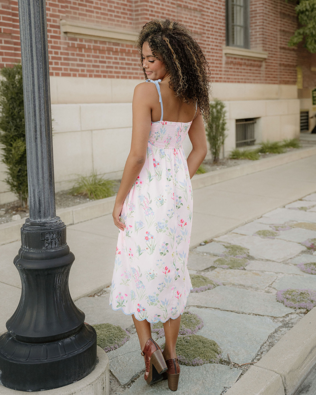 Laylani Contrast Trim Self-tie Straps High Waist Midi Dress