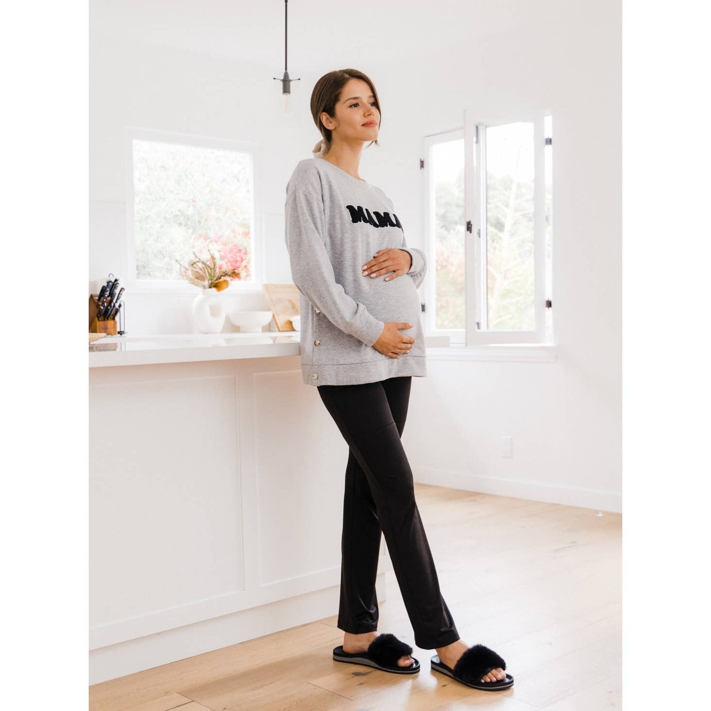 Crewneck Maternity Sweatshirt