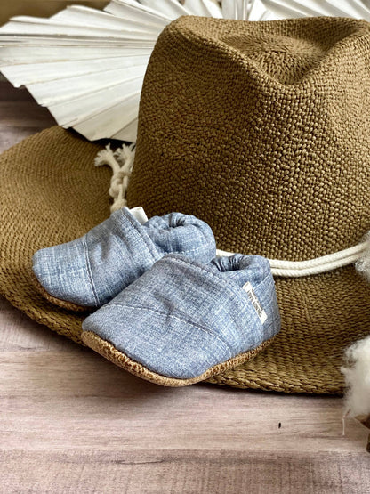 Blue Linen Angled moccasins 6-9mo